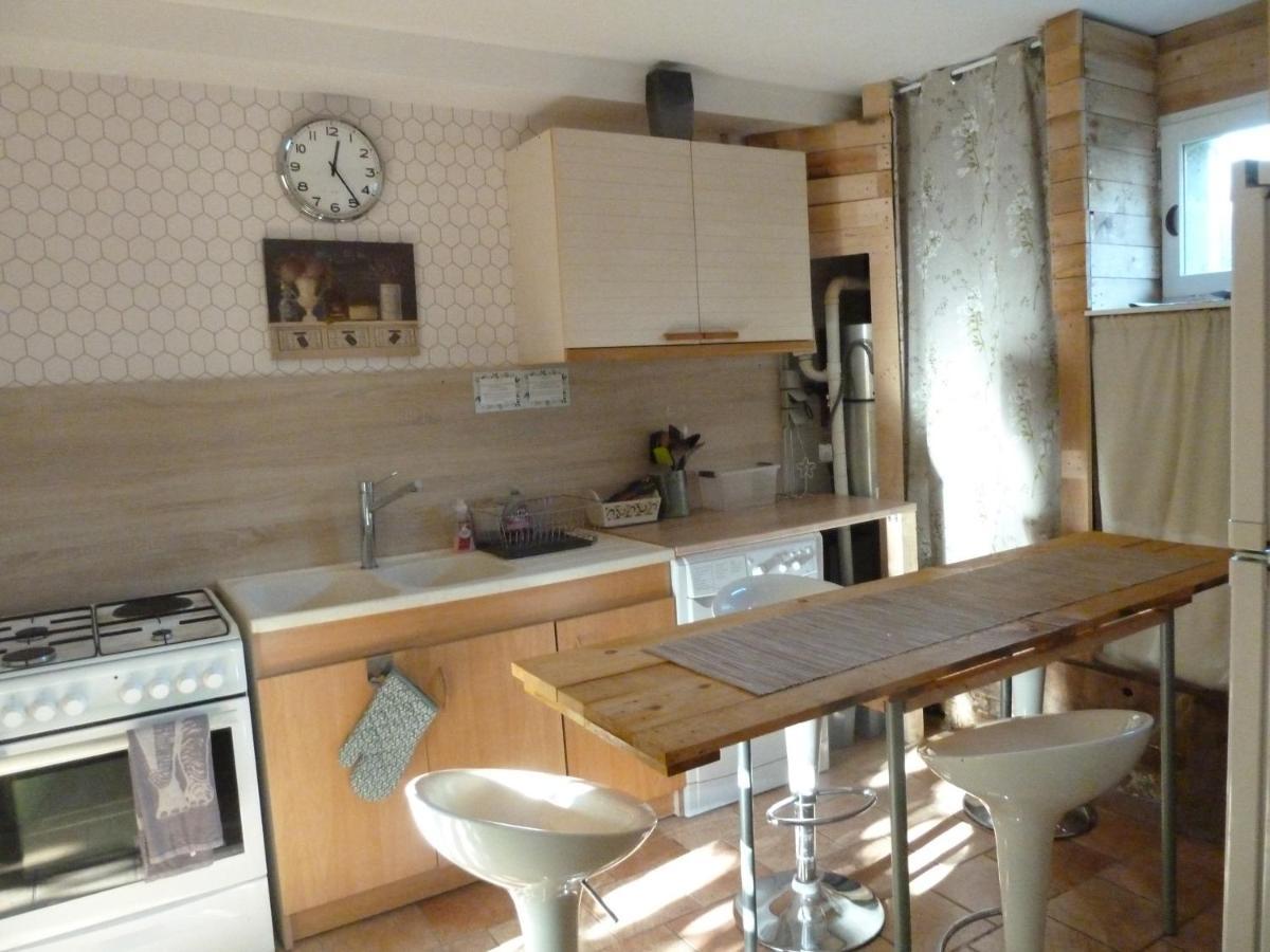 Le Clos Fleuri Ségrie Extérieur photo