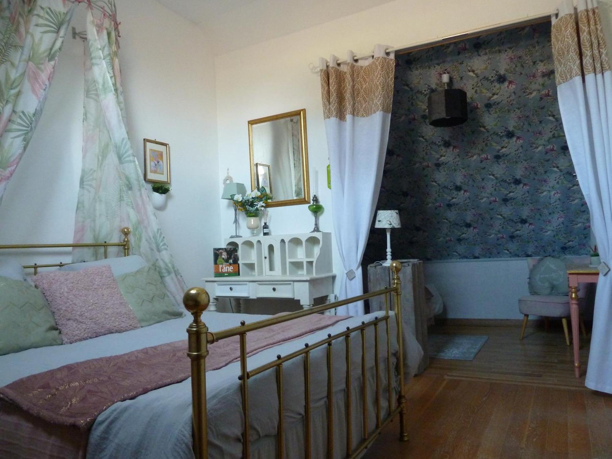 Le Clos Fleuri Ségrie Extérieur photo