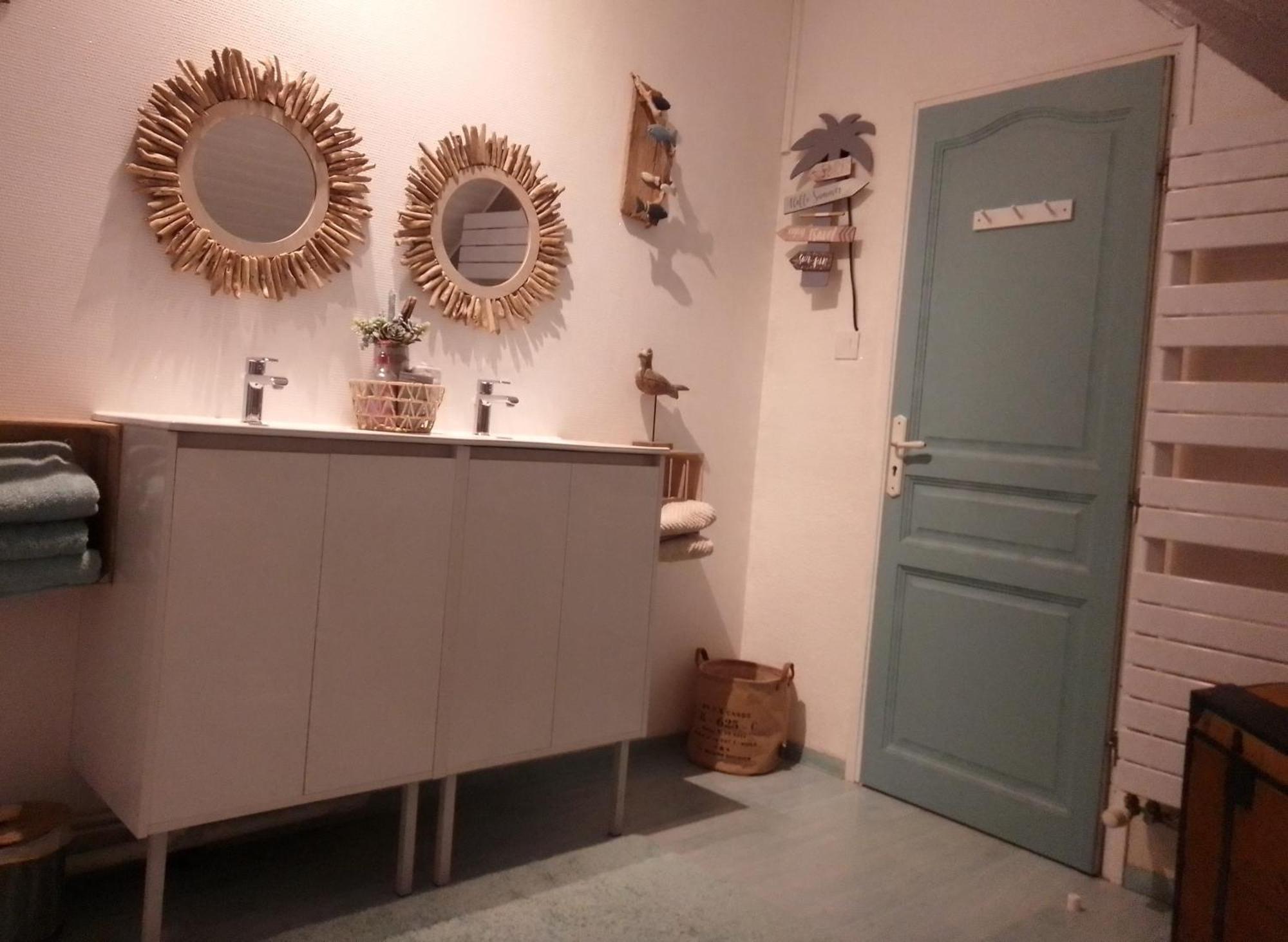 Le Clos Fleuri Ségrie Extérieur photo
