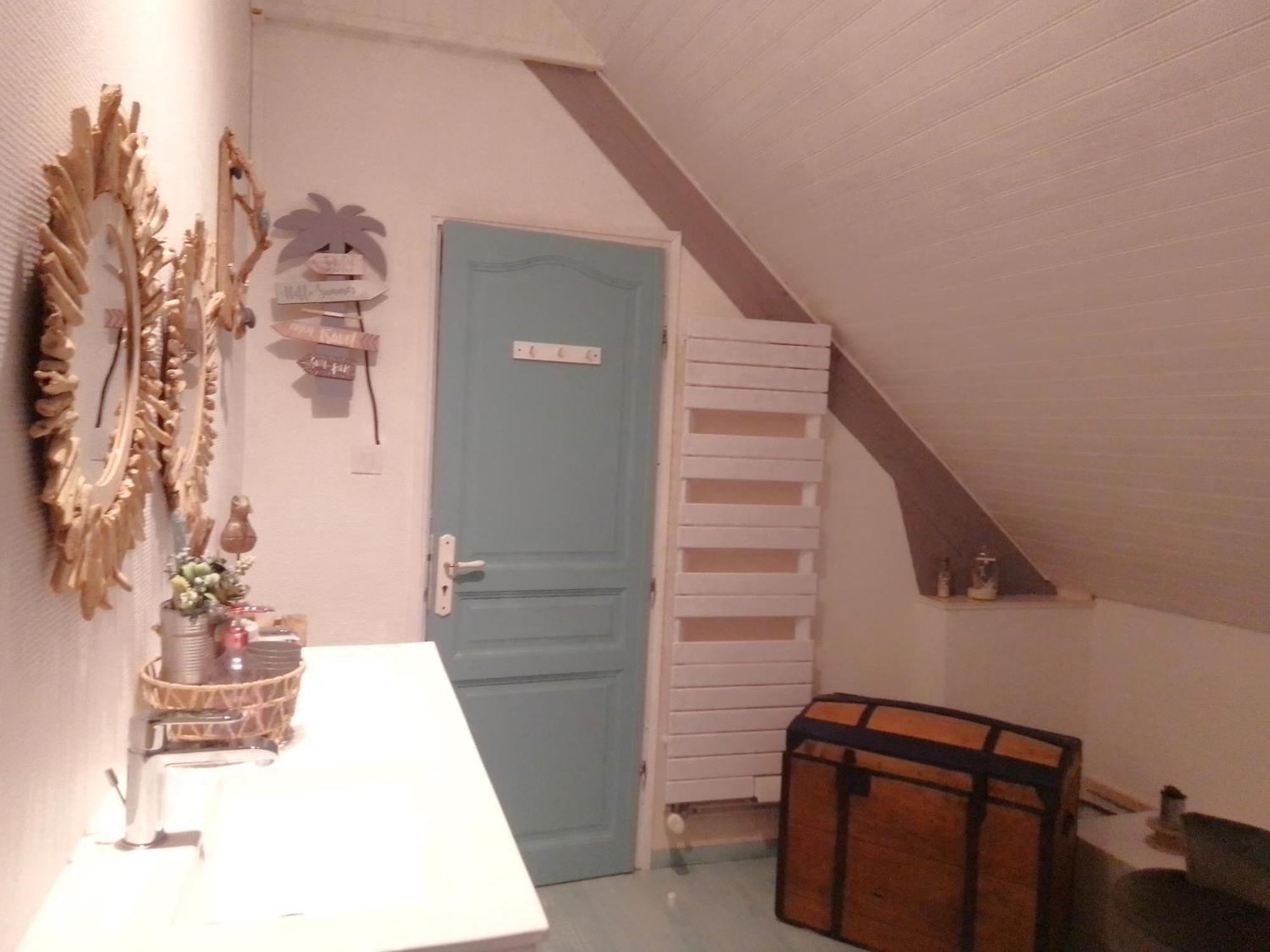 Le Clos Fleuri Ségrie Extérieur photo